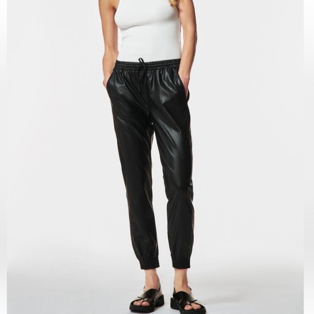 ZARA Faux Leather Joggers Black Size Small — Elastic Waist Pull-On Pants